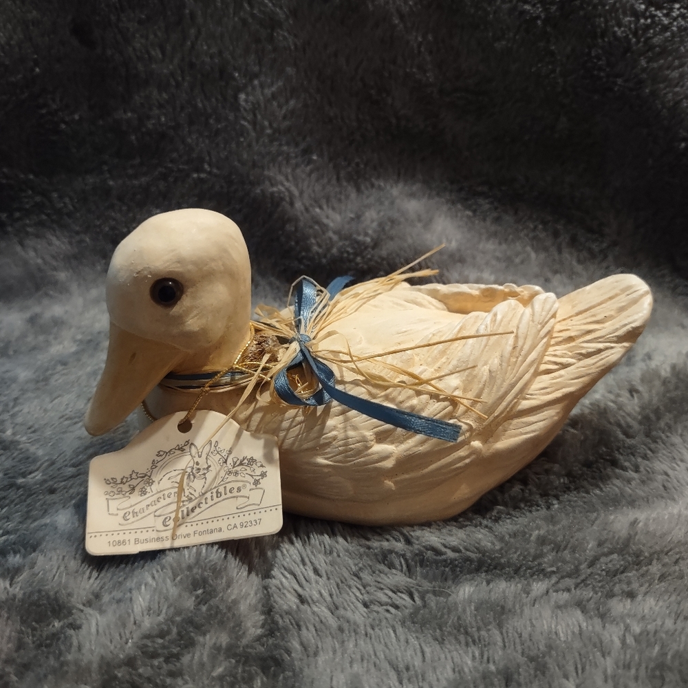 Vintage 1991 Character Collectibles Duck Figurine